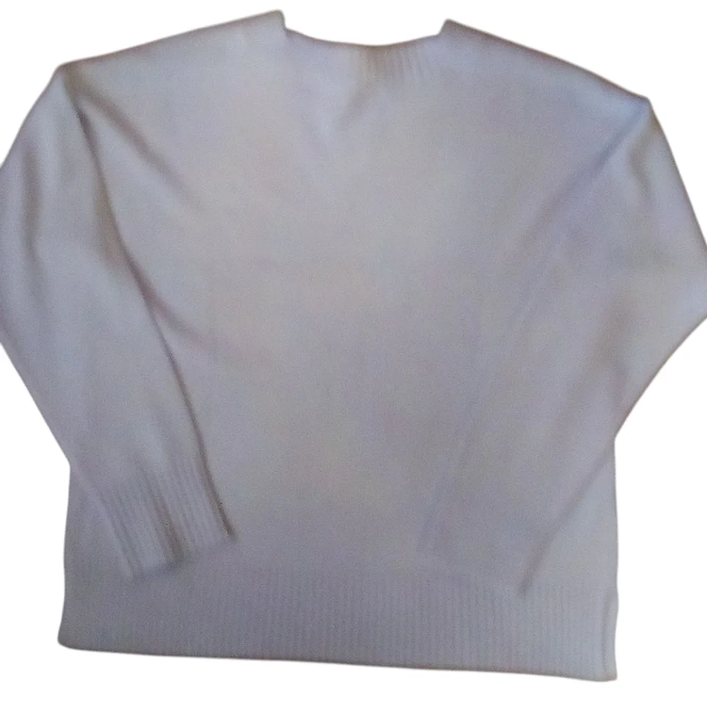 French Connection - Lilac Pull-Over Sweater, Size Small, Slits On Both Sides,... - Picture 9 of 10